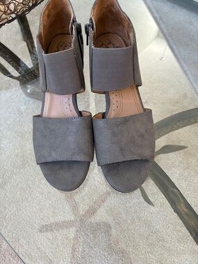 Women's aural Soul Gray Open-Toe Block Heel Sandals